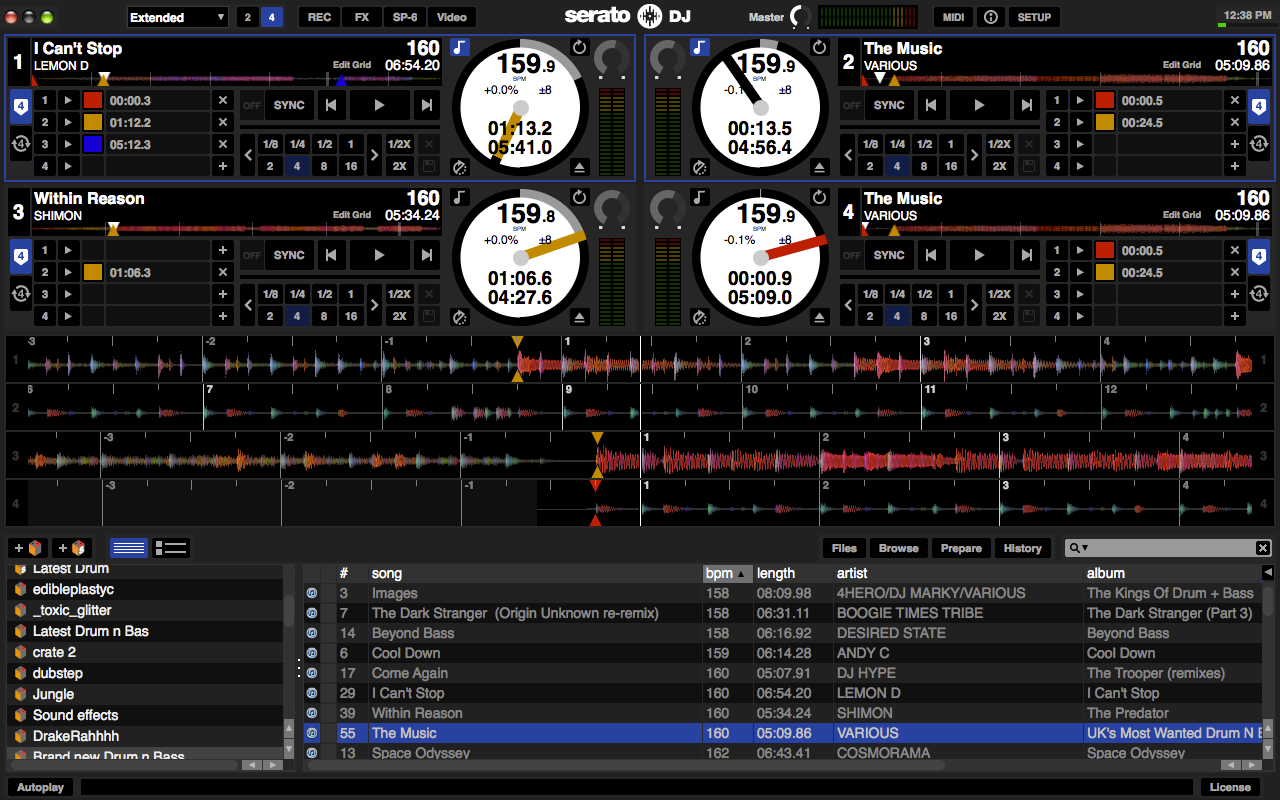 Four deck extended waveform view
