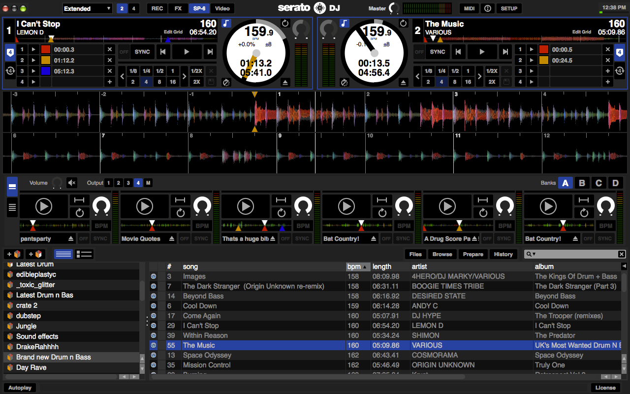 Two deck extended waveform view with simple sample player panel